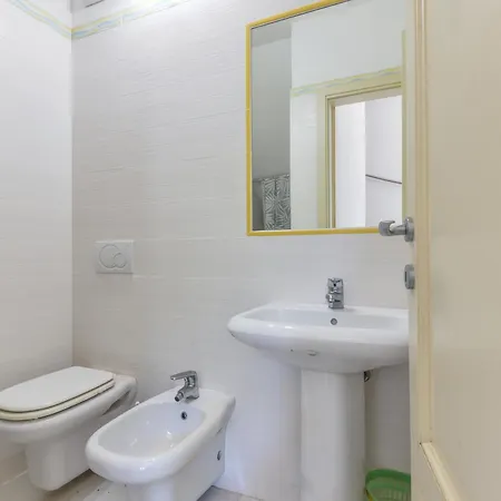 Laura بورتوفيرّايو