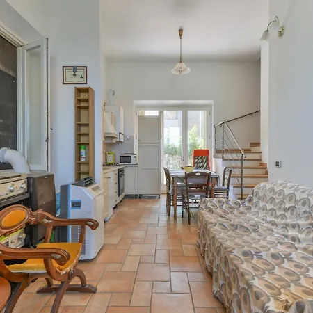 Laura * بورتوفيرّايو