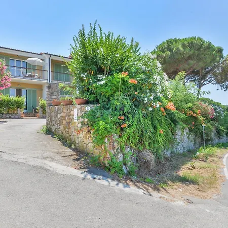 Apartman Laura Portoferraio